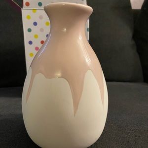 Isaac Mizrahi Loves xo, Sienna Base